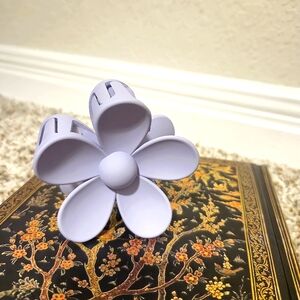 Lilac Purple Flower Hair Claw Clip